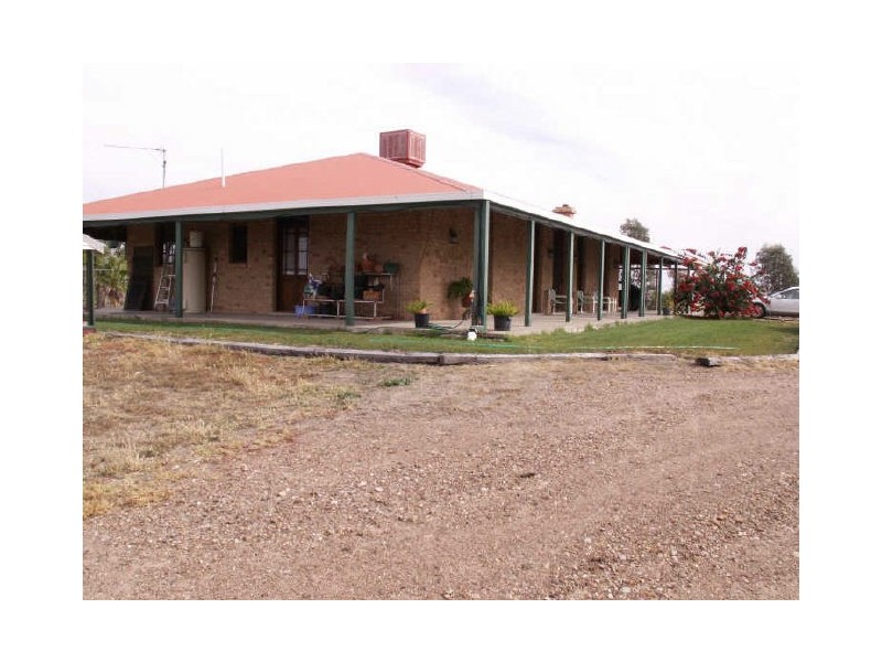 “Reanoke” Keams Rd, Moree NSW 2400