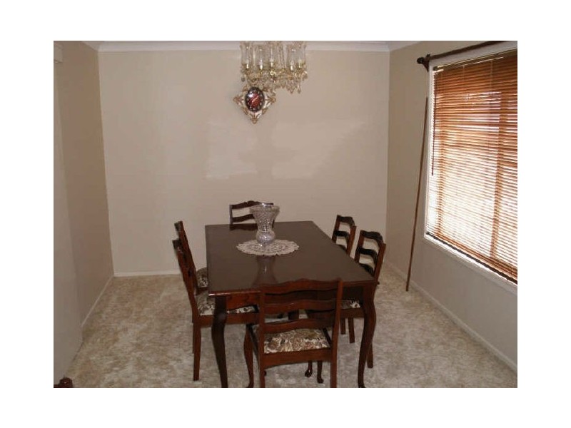 2 cummins Ave, Moree NSW 2400