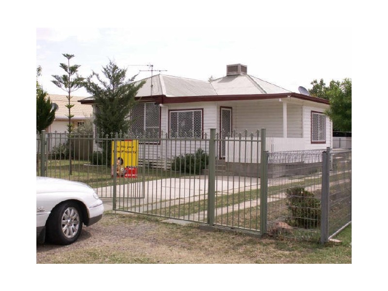 17 Dover, Moree NSW 2400