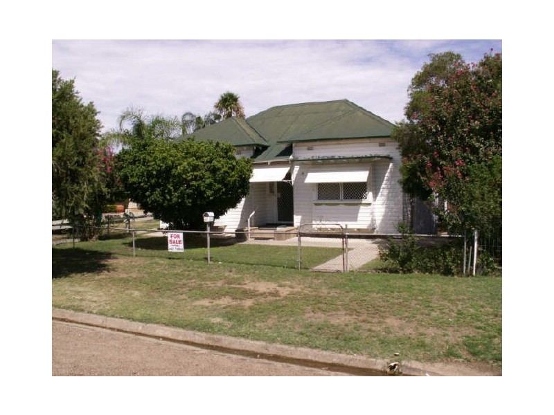 37 Dover, Moree NSW 2400