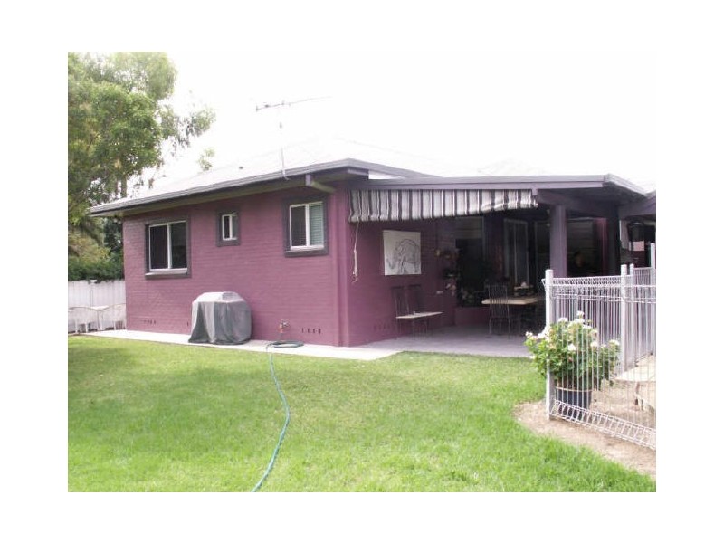 4 Melaleuca Cl, Moree NSW 2400