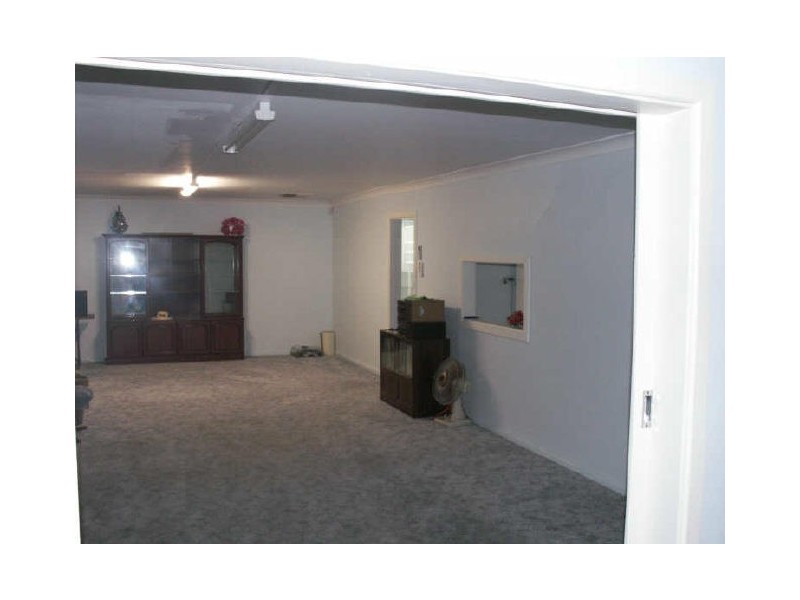 14 Adelaide, Moree NSW 2400