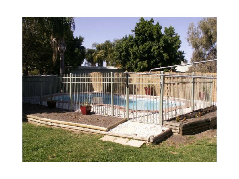 24 Jacaranda, Moree NSW 2400