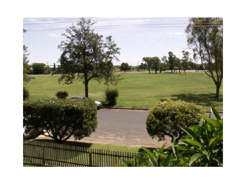 22 Webb, Moree NSW 2400