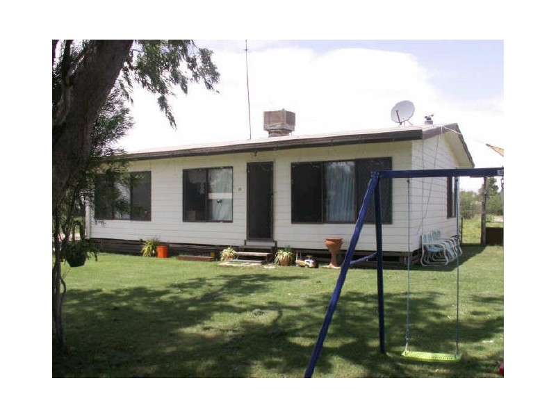 38 Walker Street, Mungindi NSW 2406