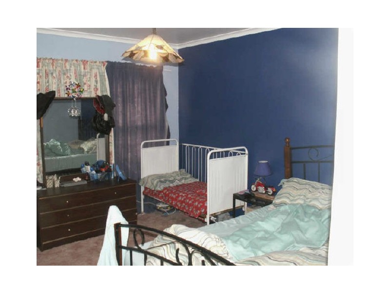 38 Walker Street, Mungindi NSW 2406