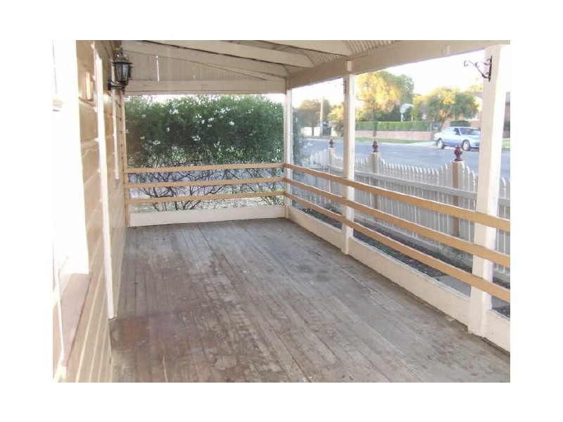 2 David, Moree NSW 2400