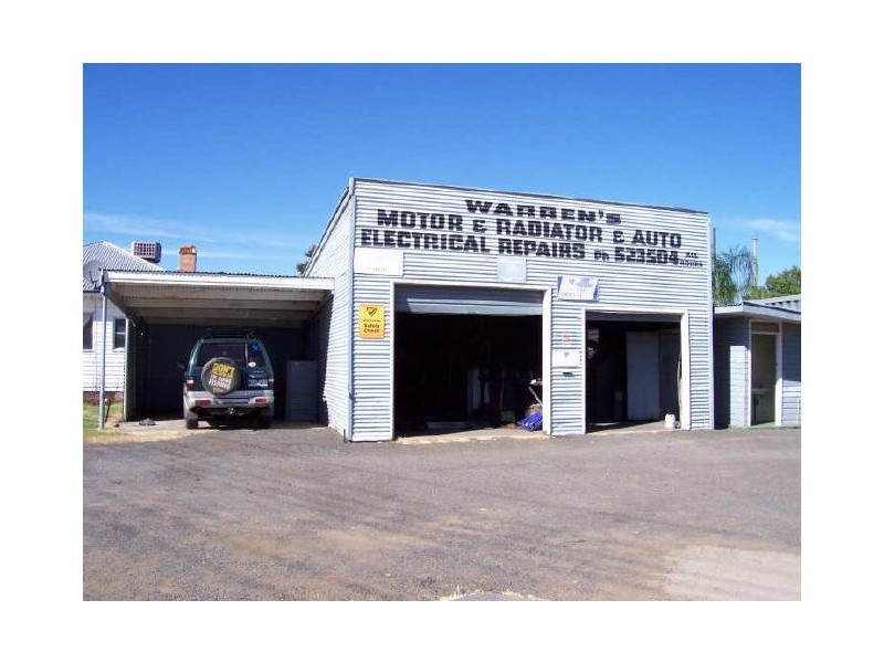 Cross, Moree NSW 2400