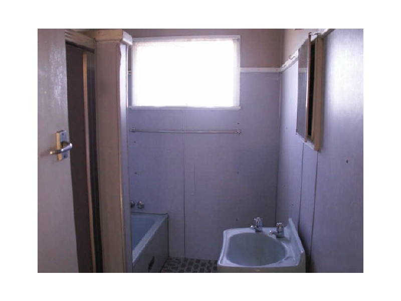 9 David, Moree NSW 2400