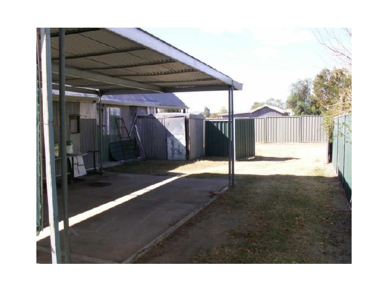 17 Stephen, Moree NSW 2400