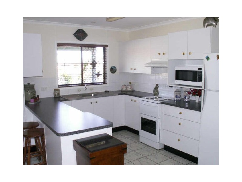 13 Bohenia Cres, Moree NSW 2400