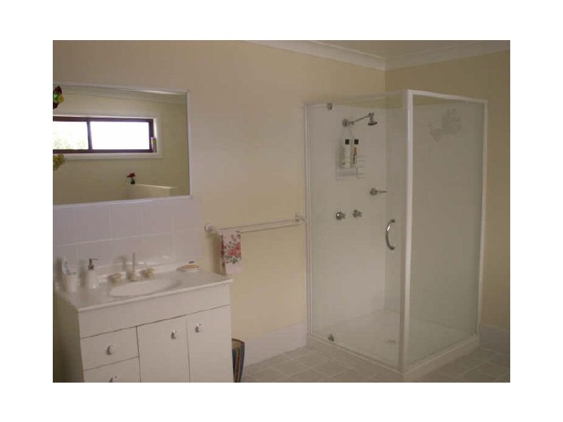 13 Bohenia Cres, Moree NSW 2400