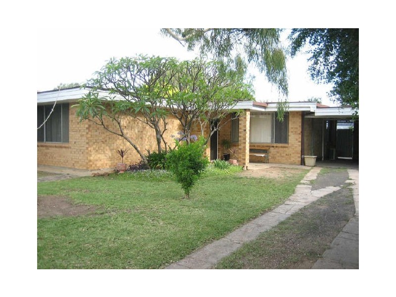 21 Delander, Moree NSW 2400