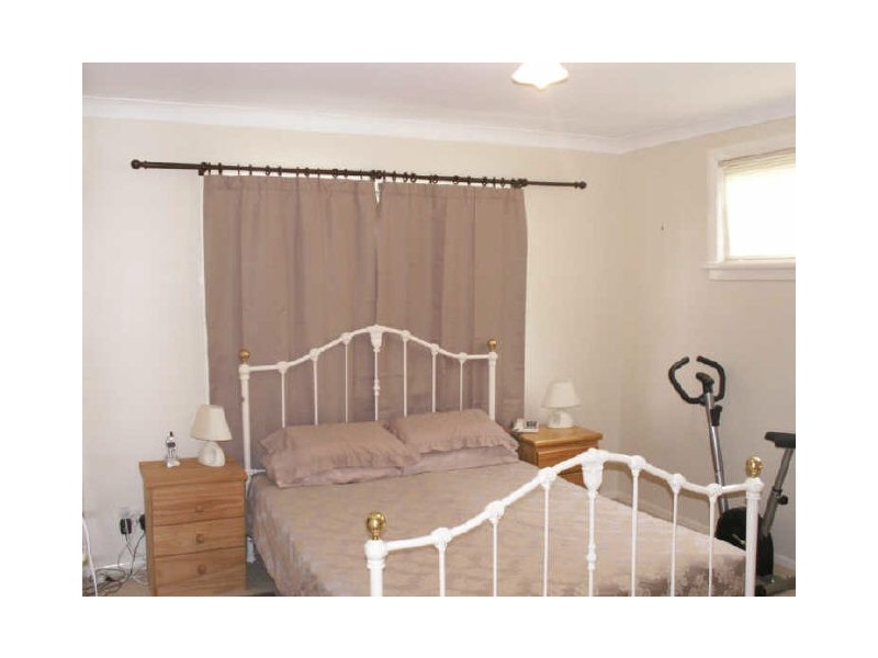 4 Warrina Crescent, Moree NSW 2400
