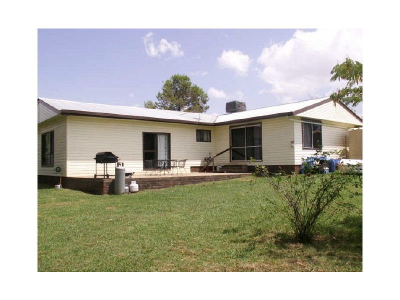 5-7 Salter, Bingara NSW 2404