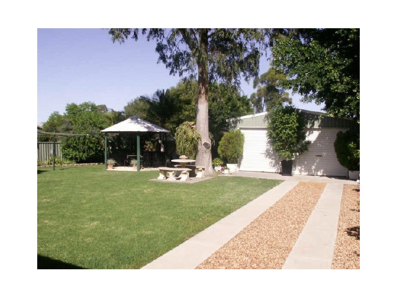 393 Boston, Moree NSW 2400