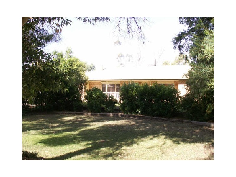 4 Callaille, Moree NSW 2400