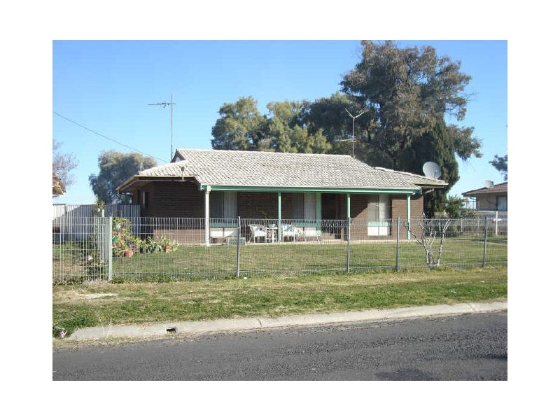 15 Dingwall Place, Moree NSW 2400