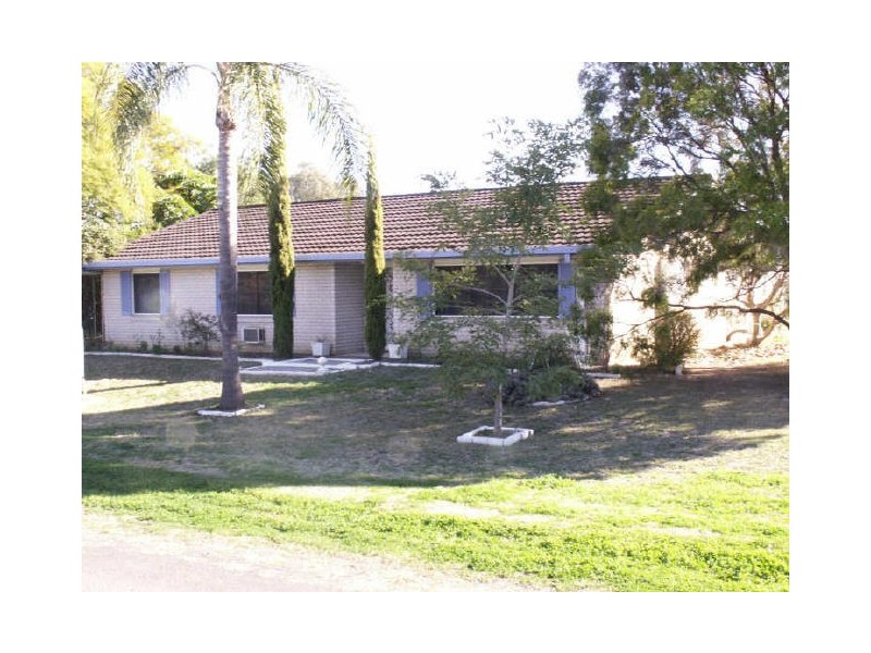 383 Warialda Street, Moree NSW 2400