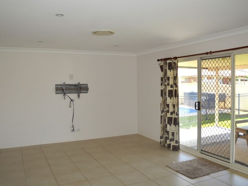 94 Casey Drive, Singleton NSW 2330