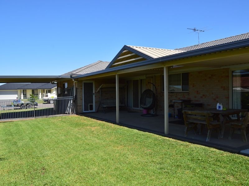 94 Casey Drive, Singleton NSW 2330