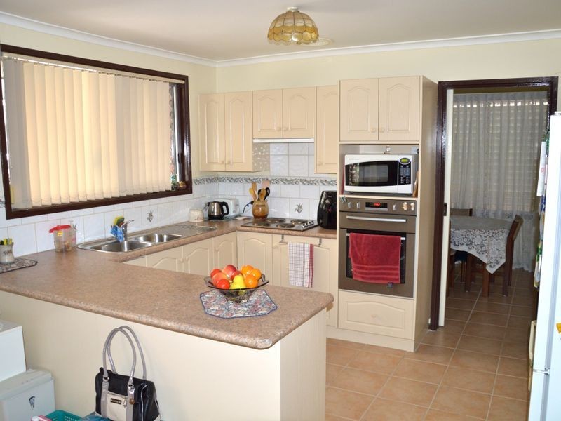 52 Wakehurst Crescent, Singleton NSW 2330