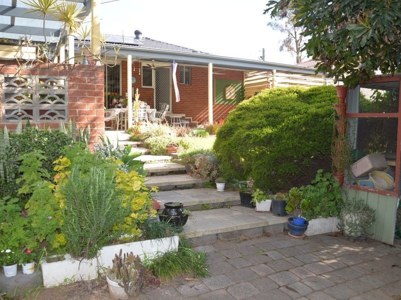 52 Wakehurst Crescent, Singleton NSW 2330