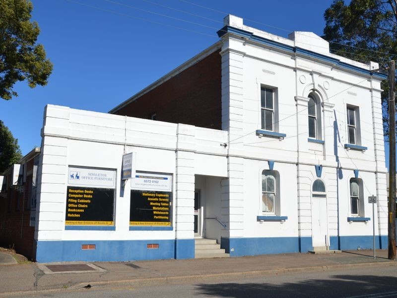13 Campbell Street, Singleton NSW 2330