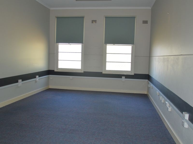 2 & 4 -7/1 Cambridge Street, Singleton NSW 2330