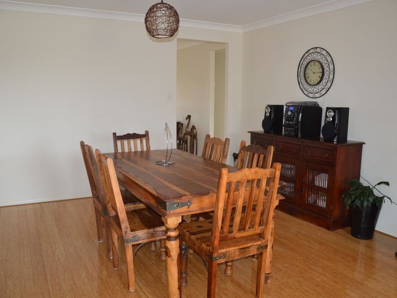 2 Douglas Place, Singleton NSW 2330