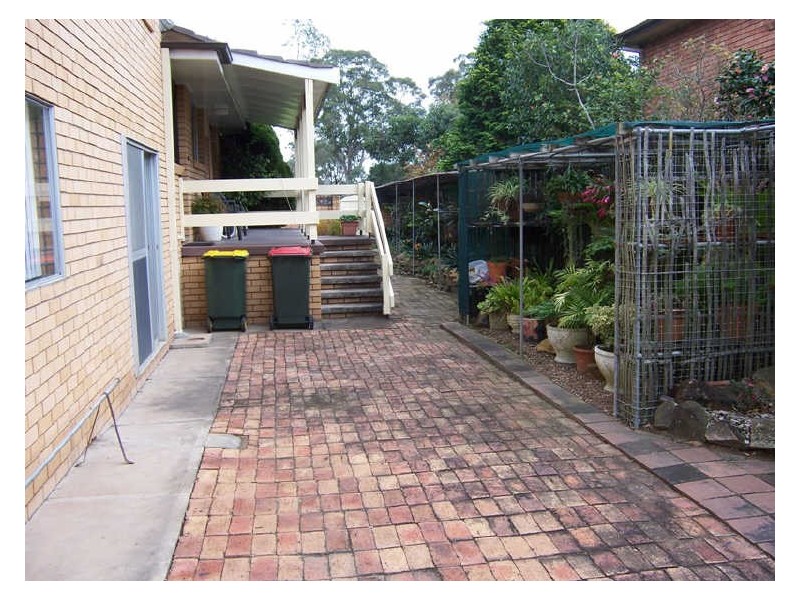 2 West Cranston Avenue, Singleton NSW 2330