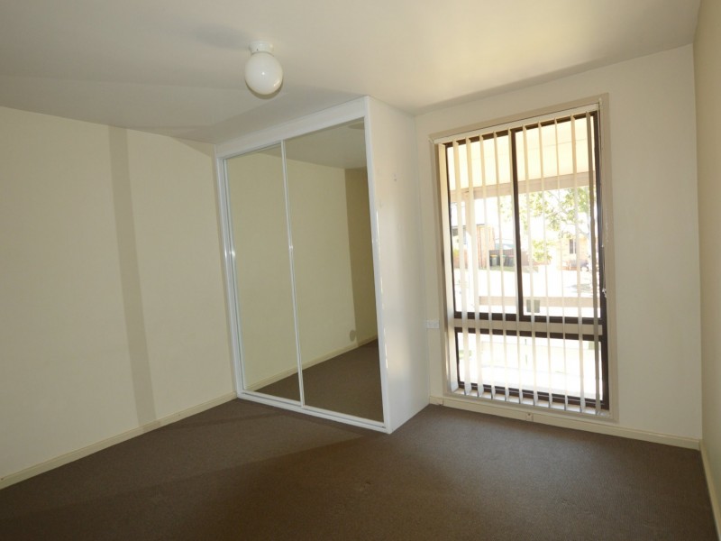 2 Oxley Avenue, Singleton Heights NSW 2330