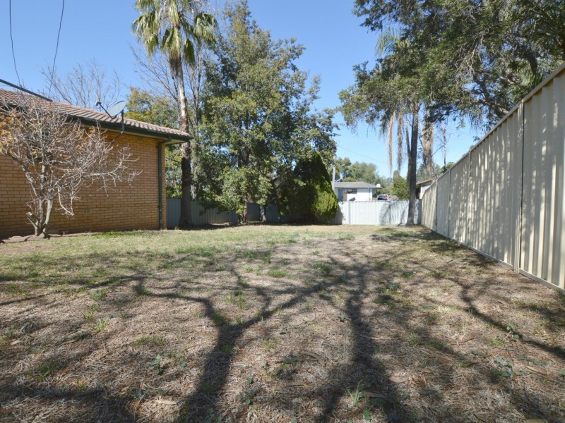 2 Oxley Avenue, Singleton Heights NSW 2330