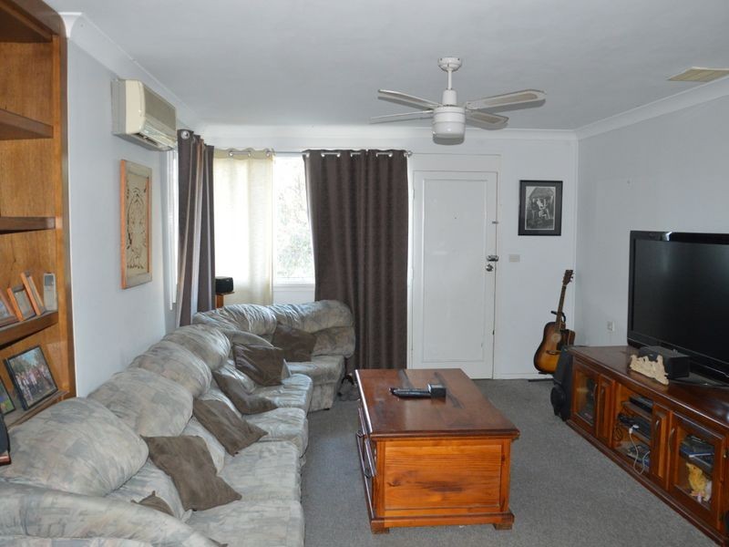 15 Orchard Avenue, Singleton NSW 2330