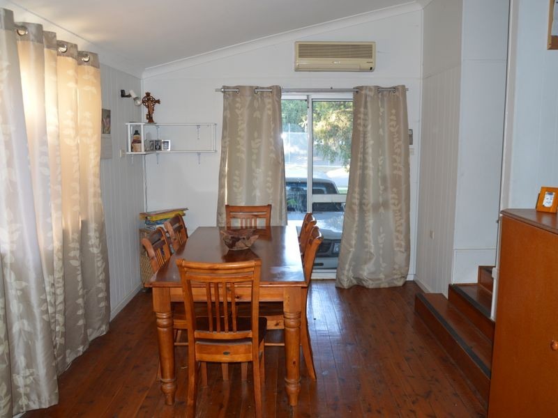 15 Orchard Avenue, Singleton NSW 2330