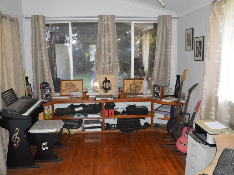 15 Orchard Avenue, Singleton NSW 2330