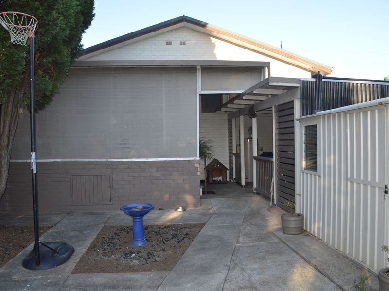 15 Orchard Avenue, Singleton NSW 2330