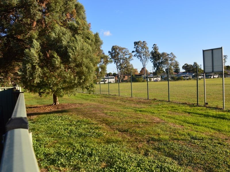 15 Orchard Avenue, Singleton NSW 2330