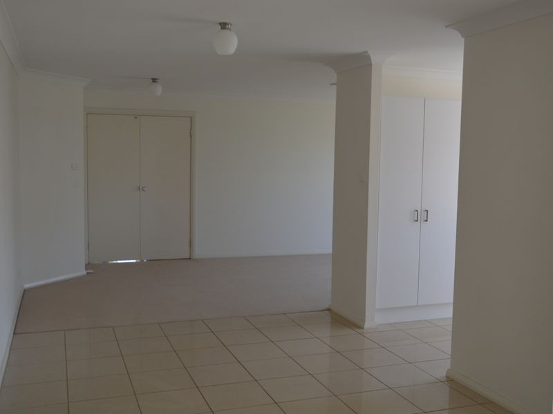 2 Pioneer Road, Singleton NSW 2330