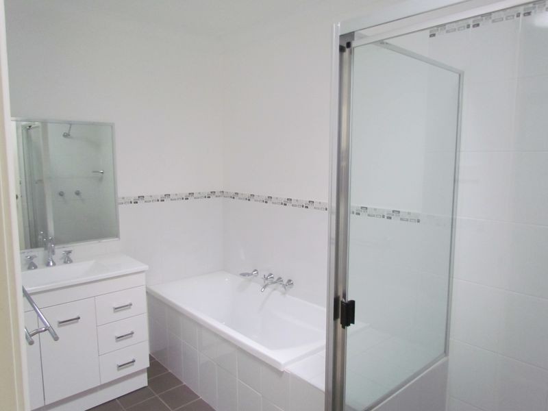 1/5 Redgrove Court, East Branxton NSW 2335