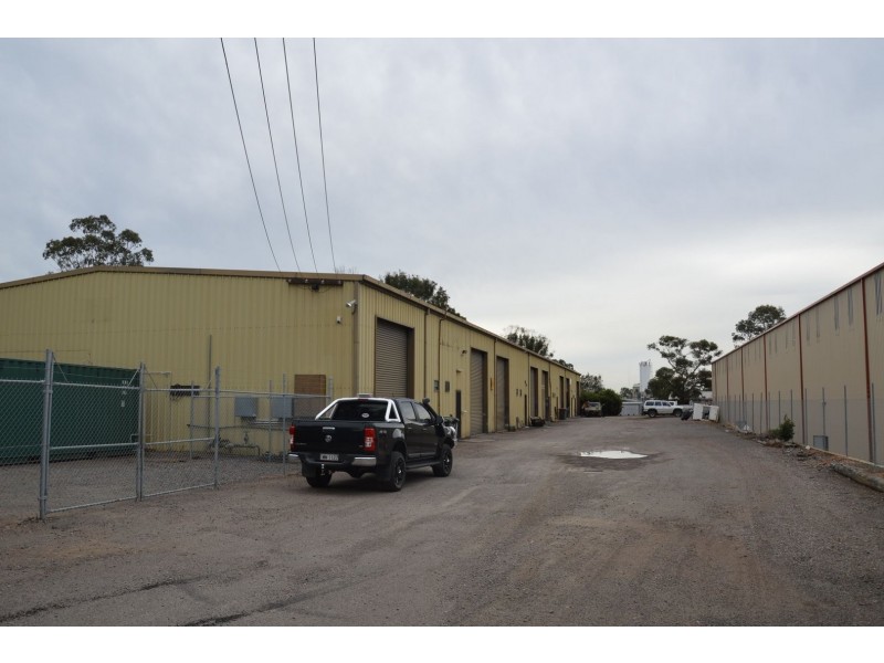 1/6 Hambledon Hill Road, Singleton NSW 2330