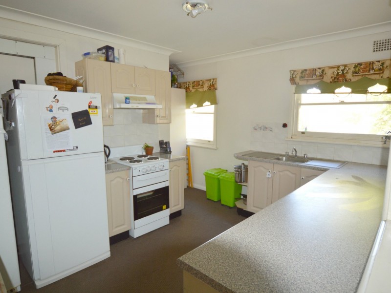 11 Doyle Street, Singleton NSW 2330