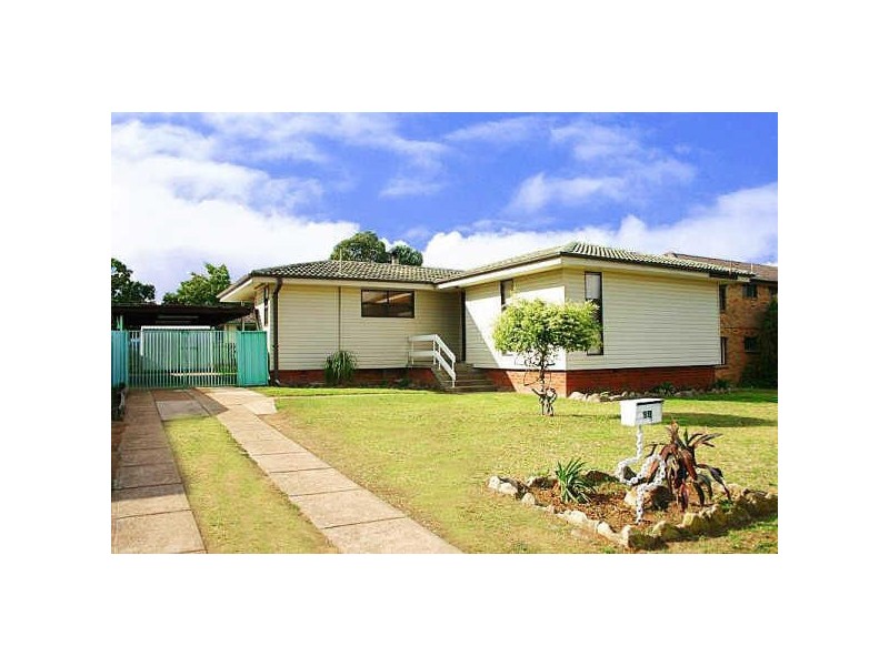 80 Blaxland Avenue, Singleton NSW 2330