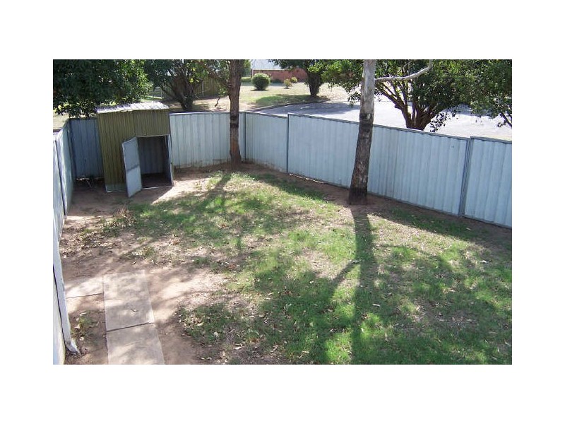 14 Greenwood Avenue, Singleton NSW 2330