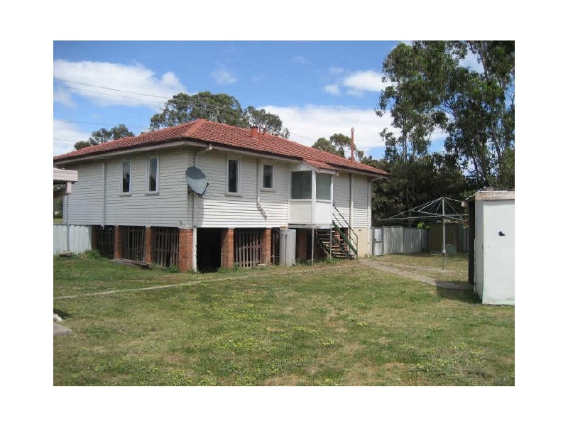 14 Greenwood Avenue, Singleton NSW 2330