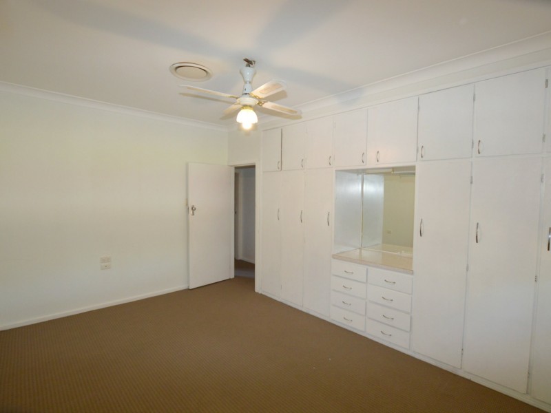 10 Dalton Avenue, Singleton NSW 2330