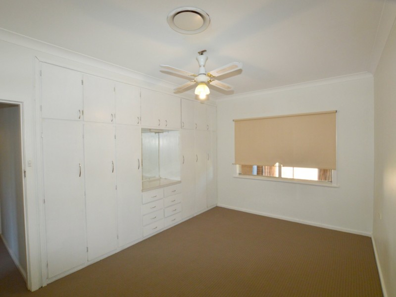 10 Dalton Avenue, Singleton NSW 2330