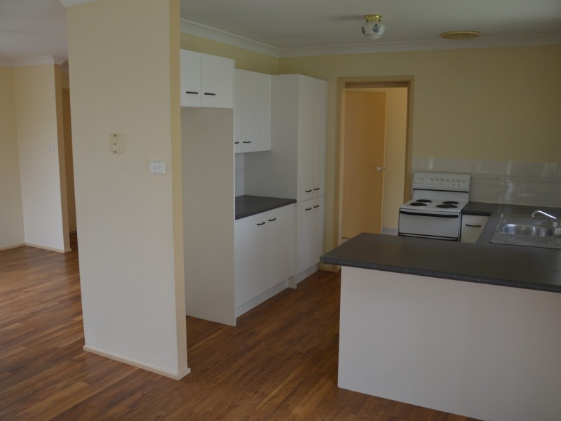 41 Robinson Way, Singleton NSW 2330