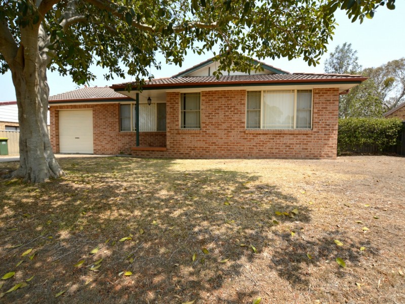 47 Wilmot Place, Singleton NSW 2330