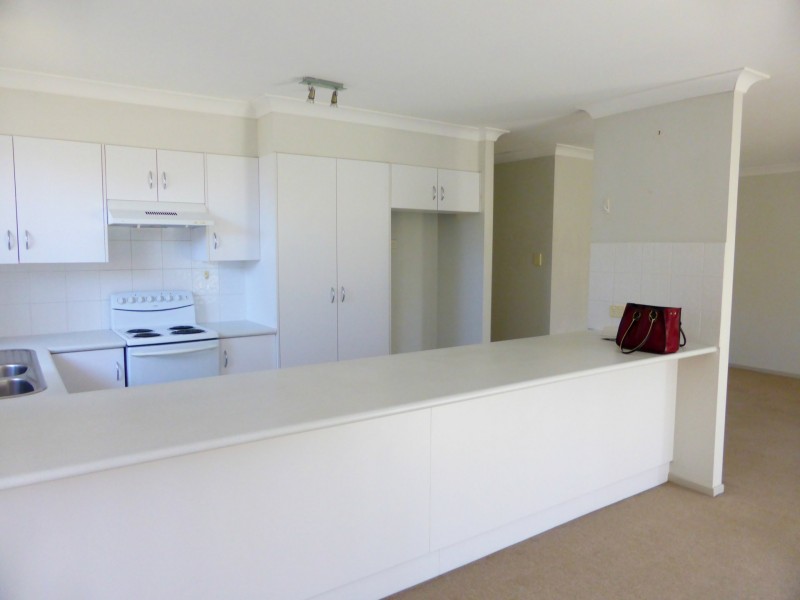 2/14 Dargin Close, Singleton NSW 2330